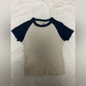 Brandy Melville short sleeve t-shirt